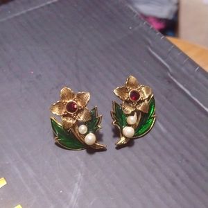 Gold plated ruby flower Avon costume earrings